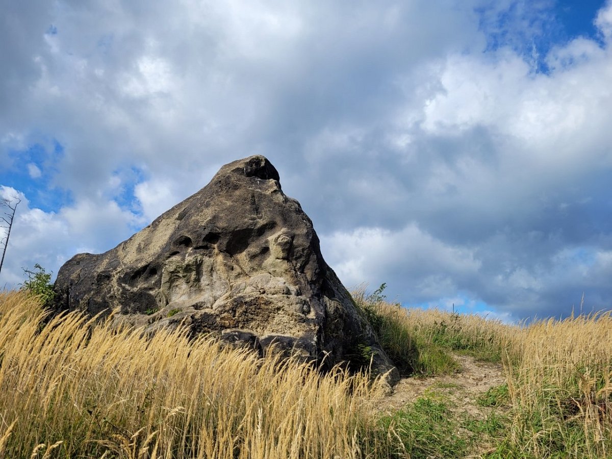 Čertův kámen (612 m)