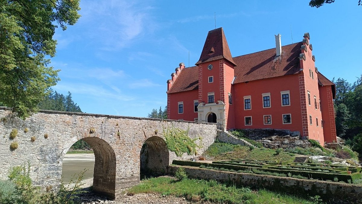 Červená Lhota - zámek (489&nbsp;m)
