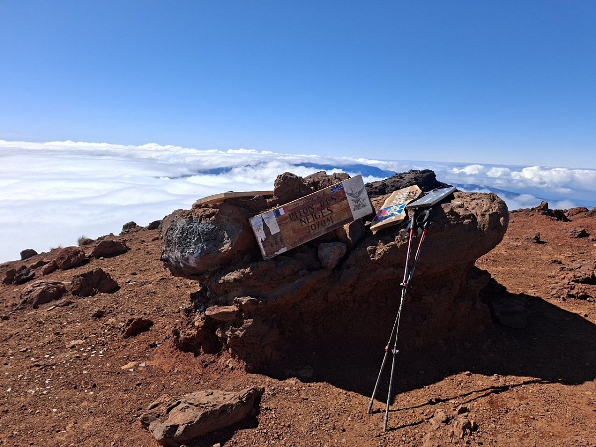 Piton des Neiges (3070&nbsp;m)