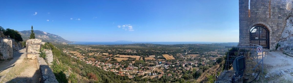 Κάστρο Αγίου Γεωργίου (300&nbsp;m)