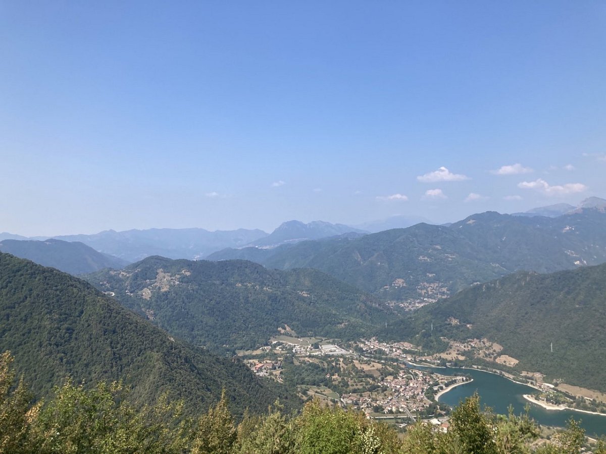 Monte Croce di Perlé (1031 m)