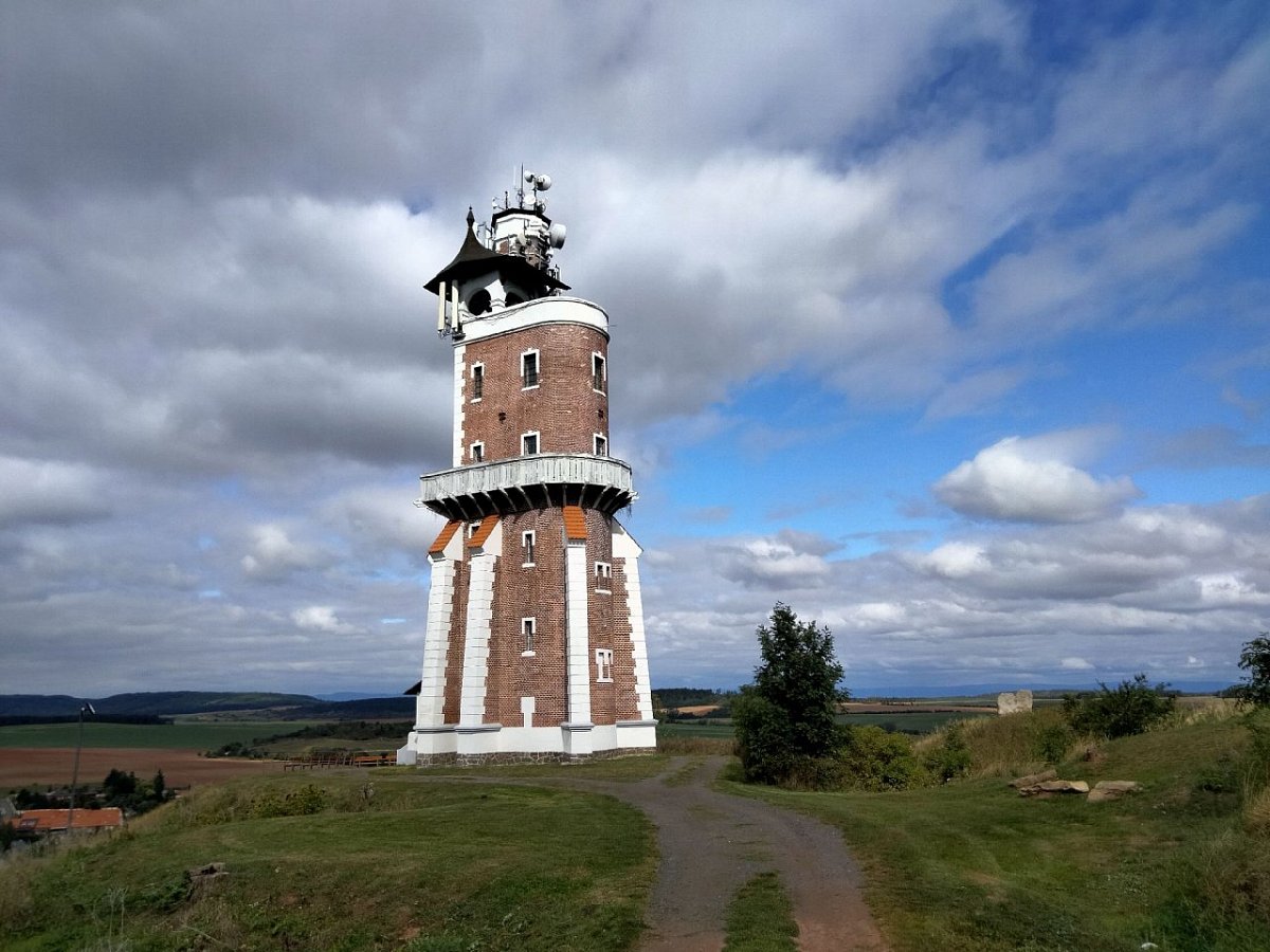 Na Výhledech (385 m)