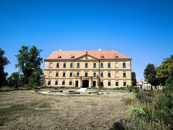 Jemnice - zámek