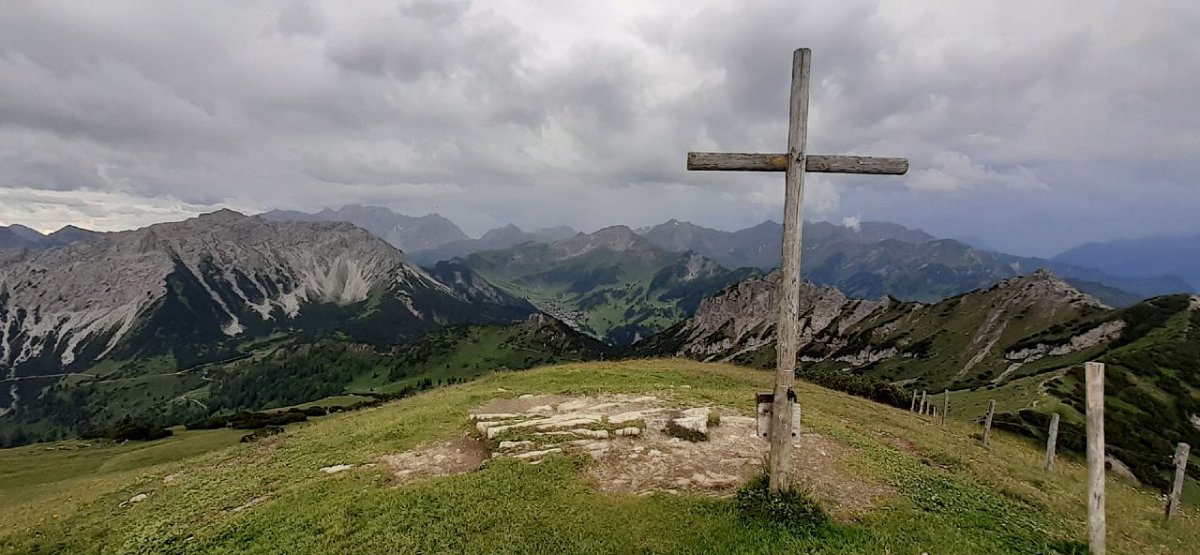 Schönberg (2104 m)