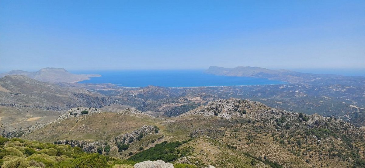 Mikro Kefali (835&nbsp;m)