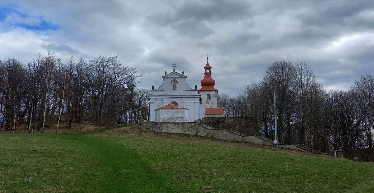 Bášův vrch (638 m)