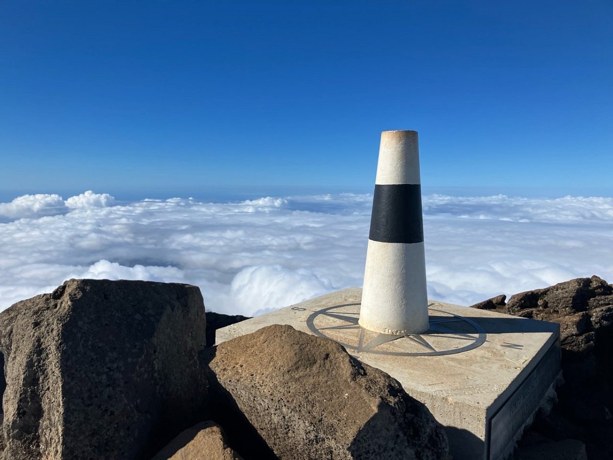 Monranha do Pico (2351&nbsp;m)