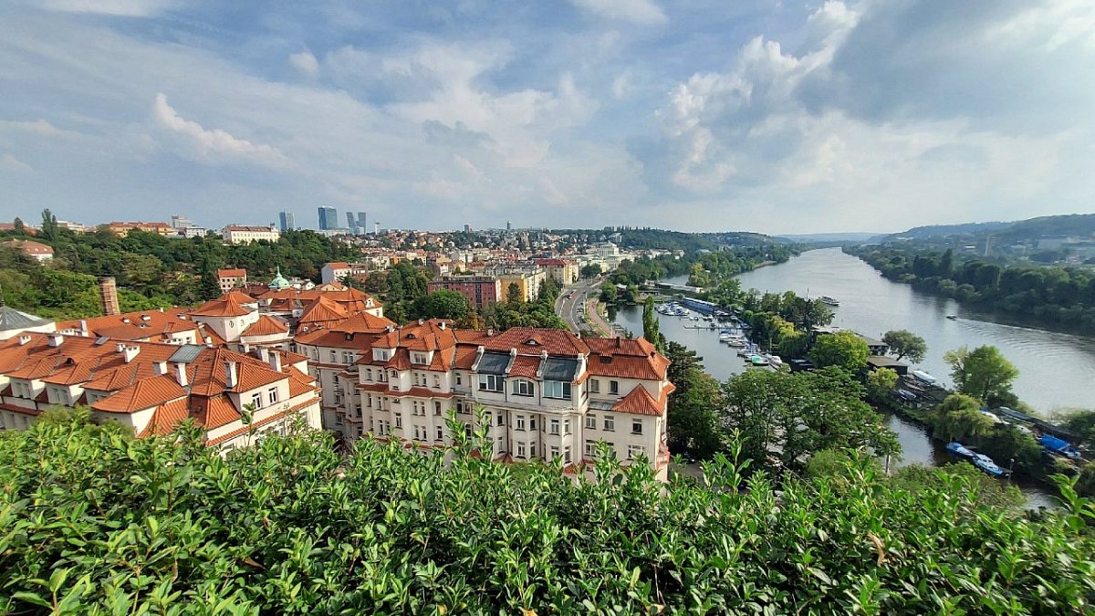 Vyšehrad (227 m)