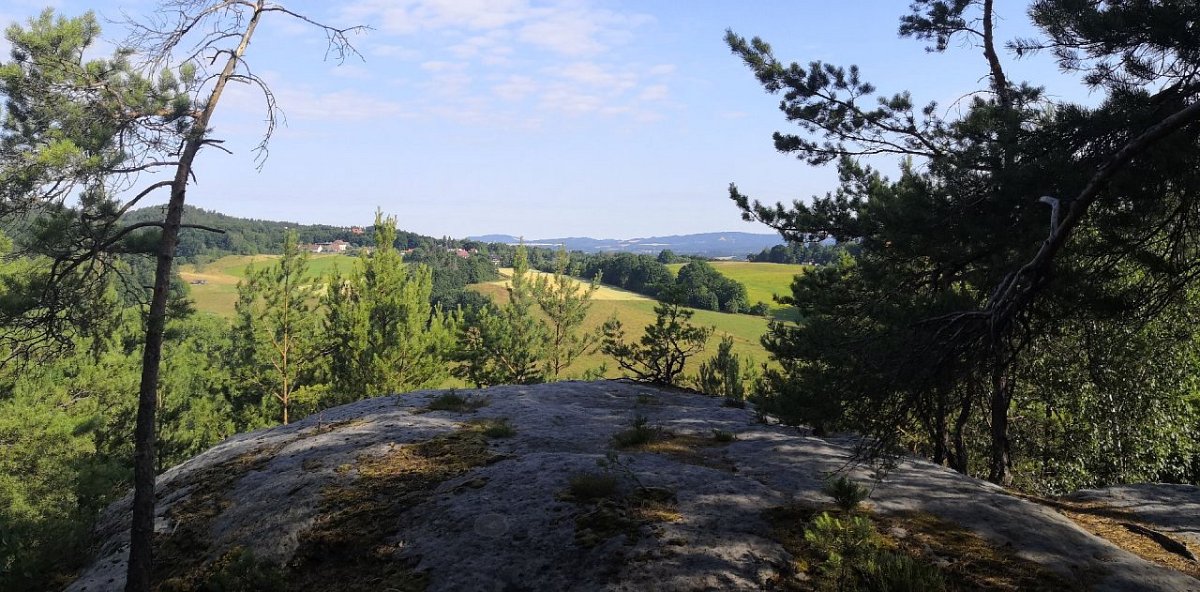 Rovné skály (350&nbsp;m)